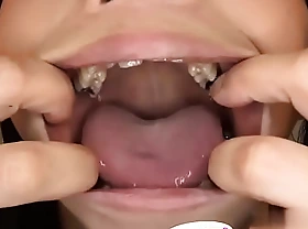 Japanese Asian Tongue Spit Face Toilet pipeline Licking Sucking Kissing Handjob Charm - More at fetish-master porn movie