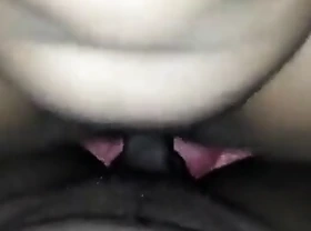 Full Desi chudai housewife’s chubby pain in the neck increased by pussy