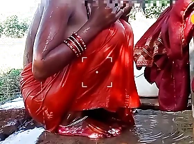 Neha bhabhi was taking scrubbed outside, husband's cock stood back and he went lodging and fucked Neha bhabhi